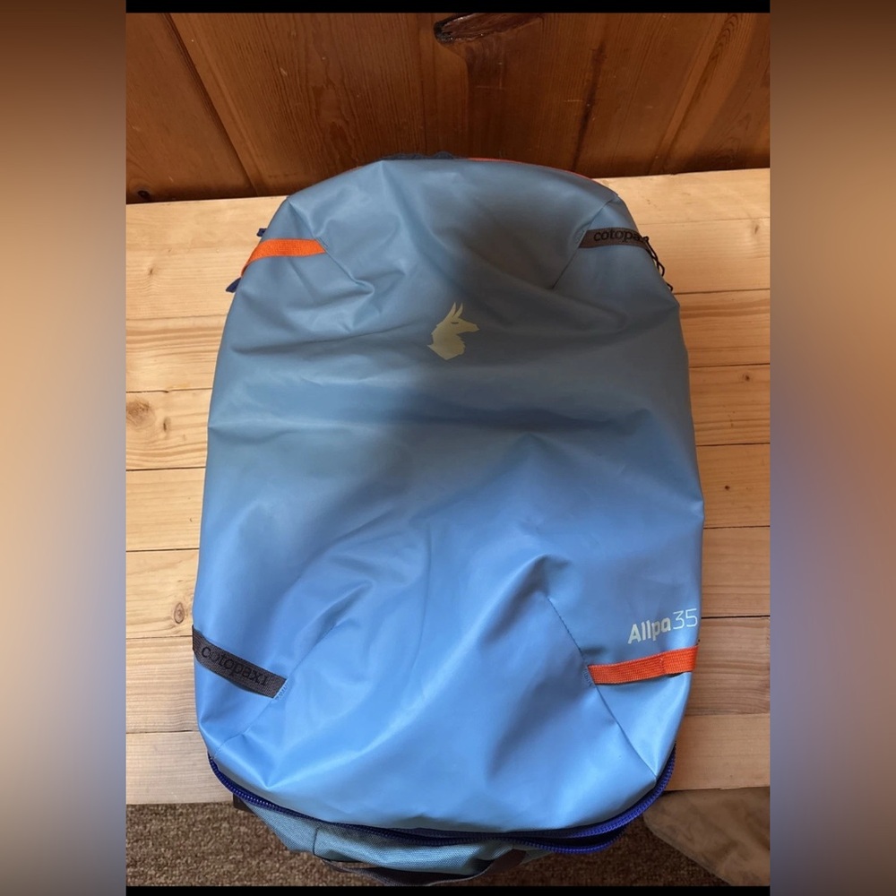 Cotopaxi Allpa35 travel backpack